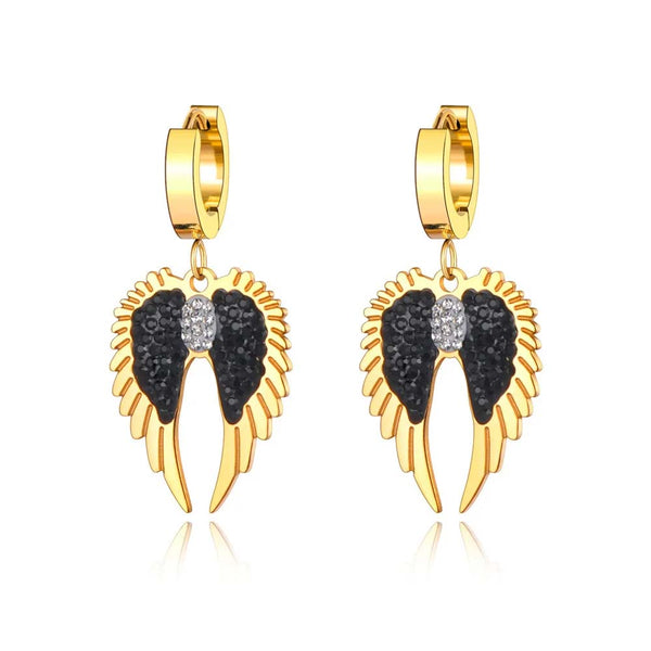 Pendientes de acero inoxidable con alas de ángel y corazón de diamantes de imitación.
