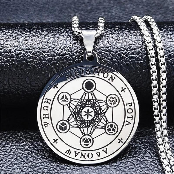 Collar de acero inoxidable con la Flor de la Vida del Arcángel Metatrón y la Menorá del Judaísmo