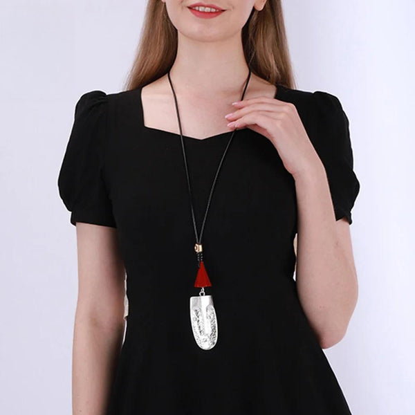 Ethnic Long Collares Chains Silver Color Face Necklace Aesthetic Suspension Pendant for Women
