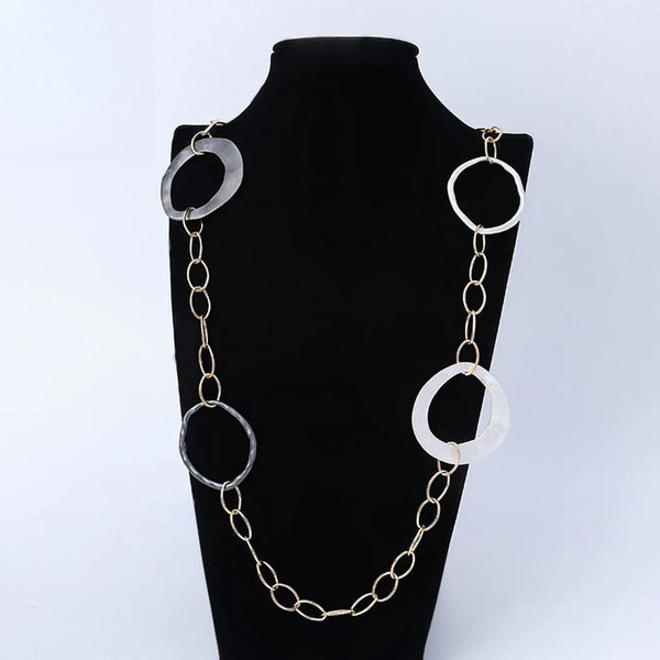 Collar largo de aleación con cadena de hierro cruzada vintage para mujer