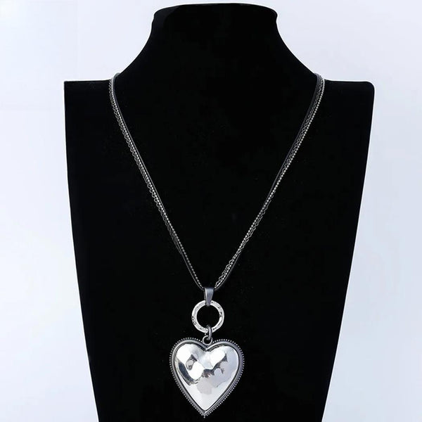 Vintage Long Chains Colar Necklace Love Sweet Heart Suspension Pendants Christmas Gift