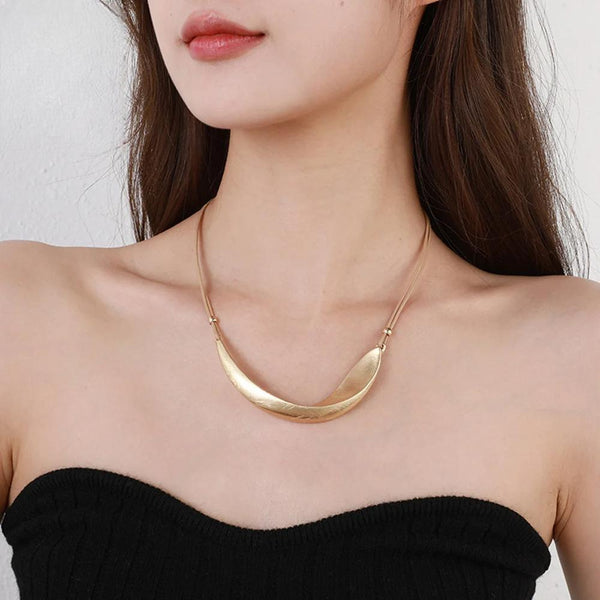 Trendy Twisted Chokers Necklace Costume Jewelry Rope Chains Vintage Pendant