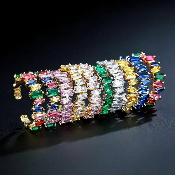 Anillo ajustable de estilo europeo con circonita cúbica rectangular única.