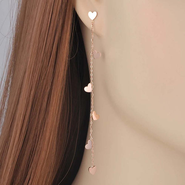 Pendientes de borla con forma de corazón de acero inoxidable y titanio