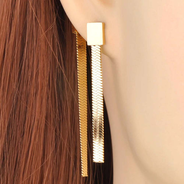 Pendientes de cadena de serpiente chapados en oro de 18 quilates para mujeres y niñas.