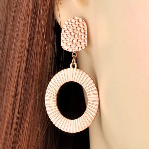 Pendientes vintage de acero inoxidable y titanio con diseño original