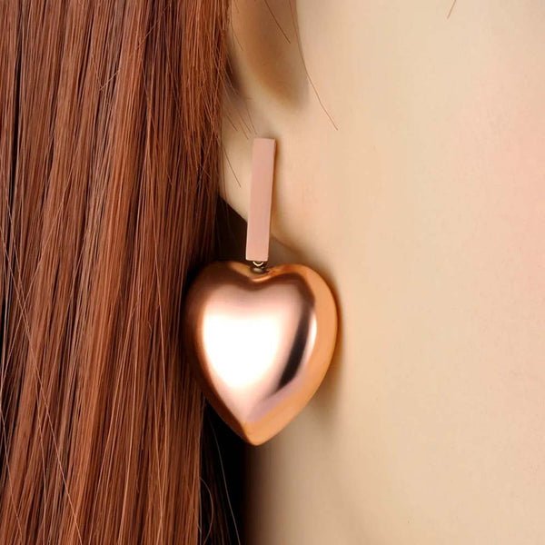 Pendientes de corazón de acero inoxidable y titanio con diseño original