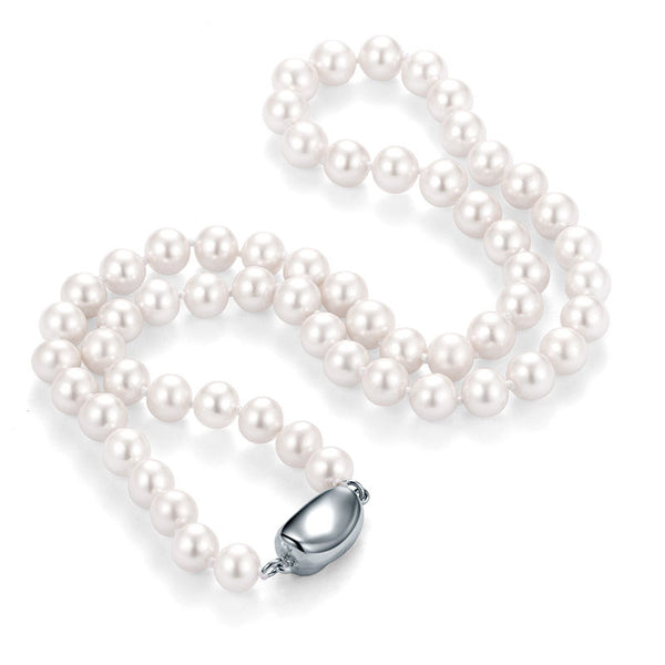 Elegante collar de perlas para mujer