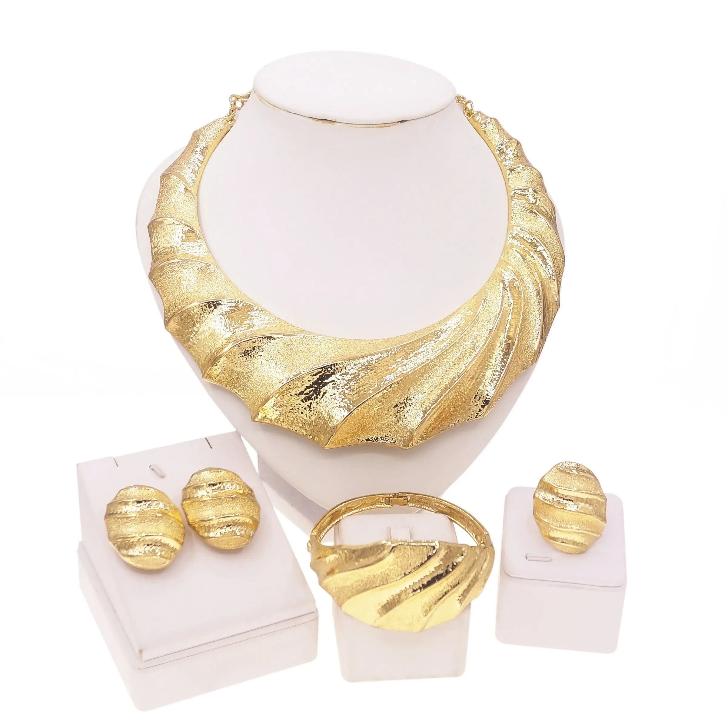 Dubai Gold Plated Jewelry Sets For Women Brazilian Original Fashion Trend Earrings Rings