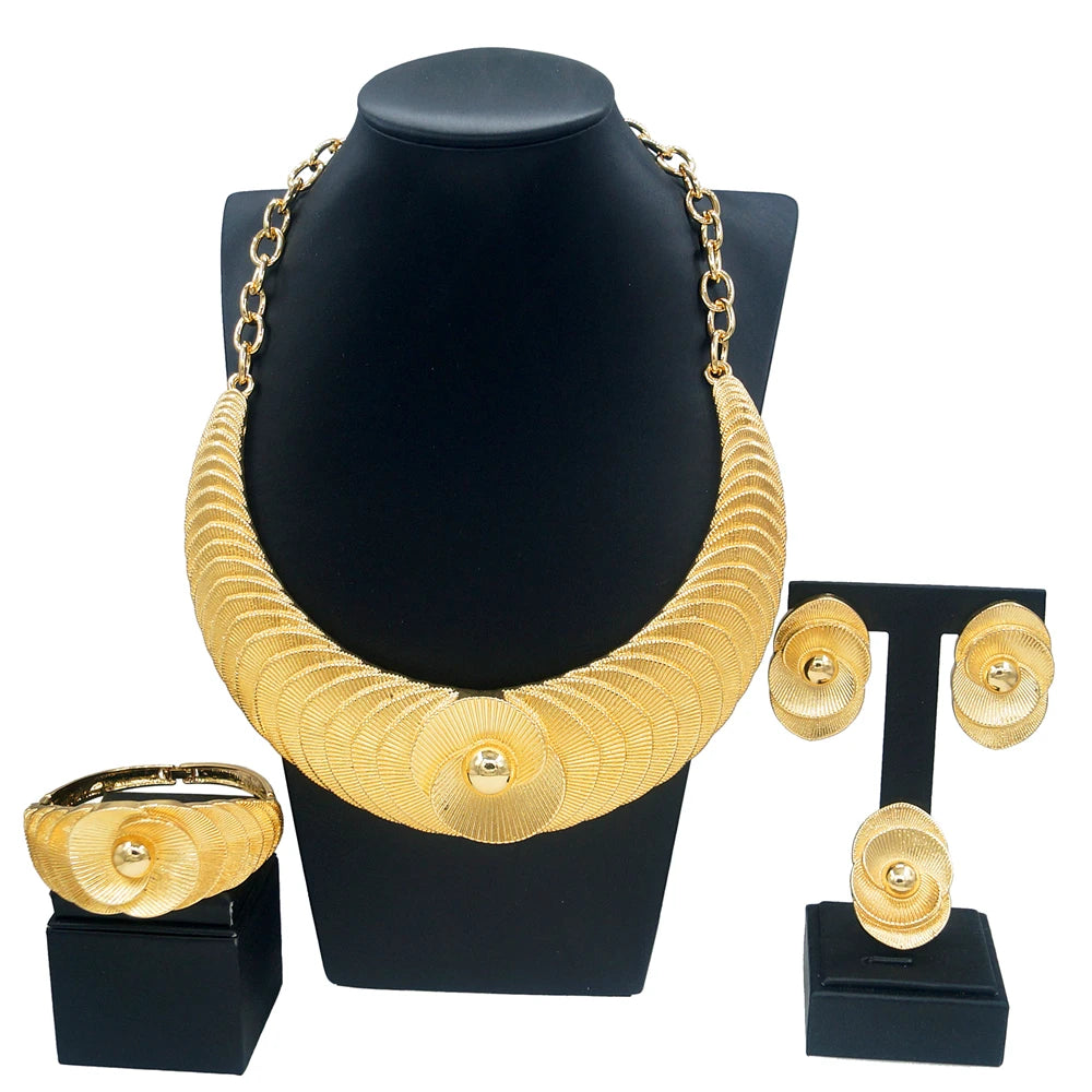 Fashion Personalized Design Gold Plated Necklace Round Pendant Bracelet Women Jewelry Set