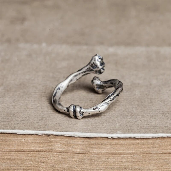Anillo punk de plata de ley 925 con diseño de cruz de hueso y hueso del muslo para hombre