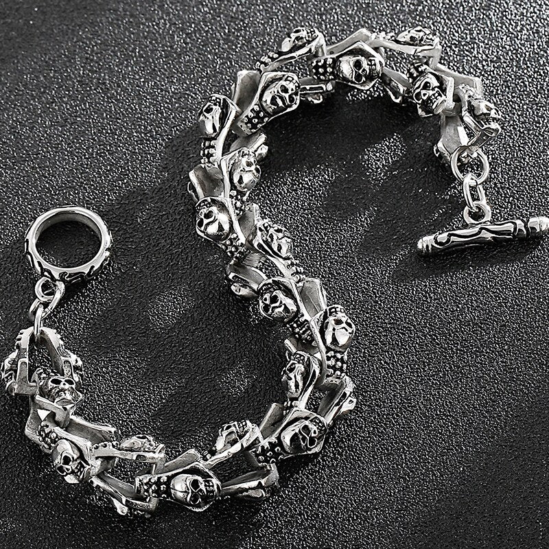 Skull chain bracelet Clearance