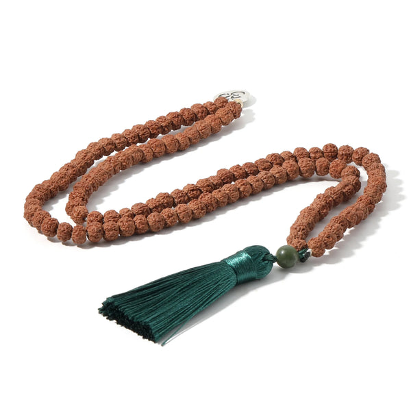 Collar de cuentas de Rudraksha hecho a mano con 108 Malas y borlas para meditación y yoga