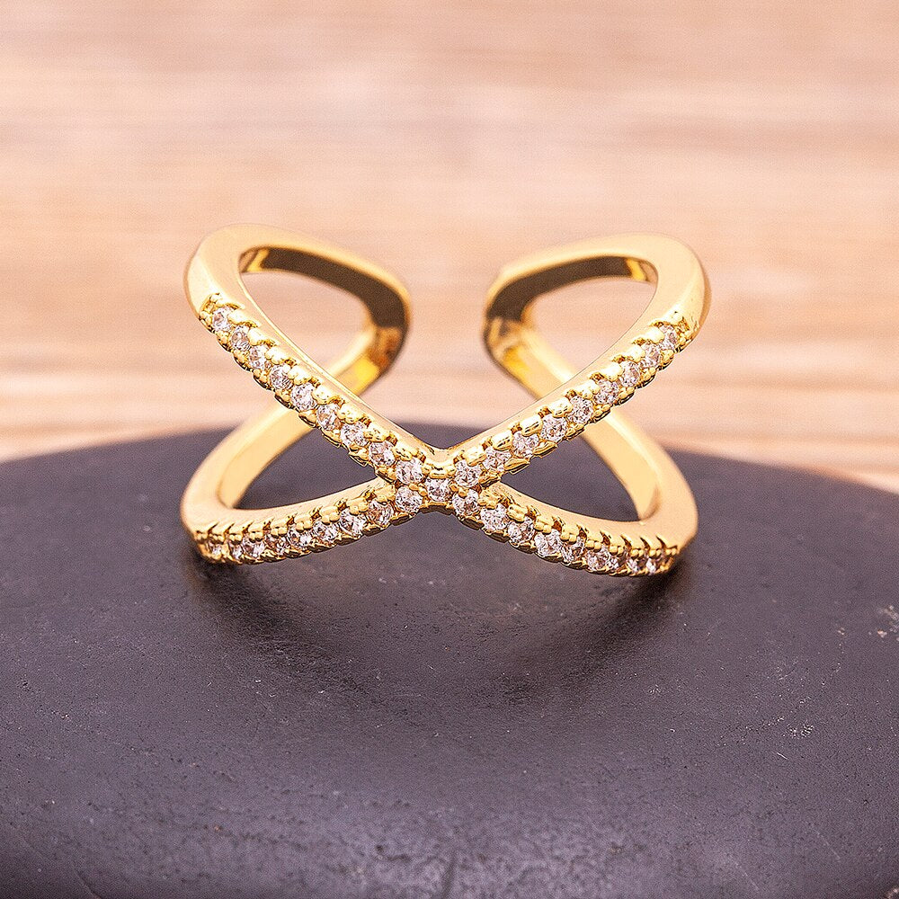 Hot Sale Luxury Cross X Shape Women Engagement Ring