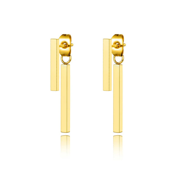 Pendientes de acero inoxidable y titanio para fiesta de oficina.