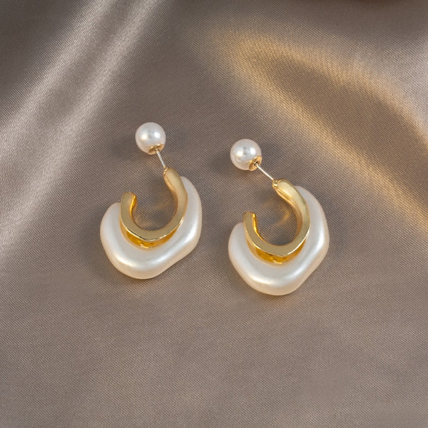 Fashion Simulated Pearl Dangle Earrings For Women