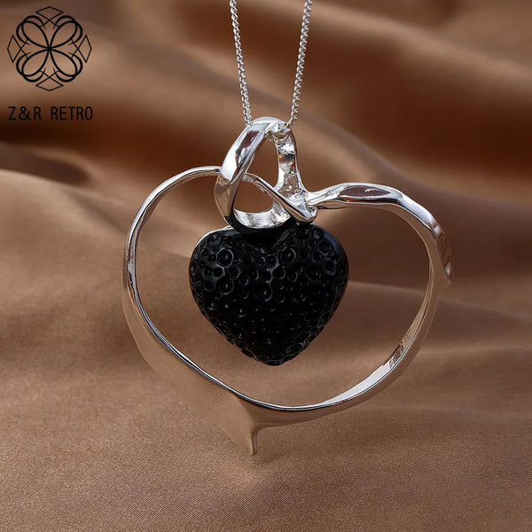 Collar colgante vintage de resina hueca con forma de corazón y cadena larga, bisutería para mujer
