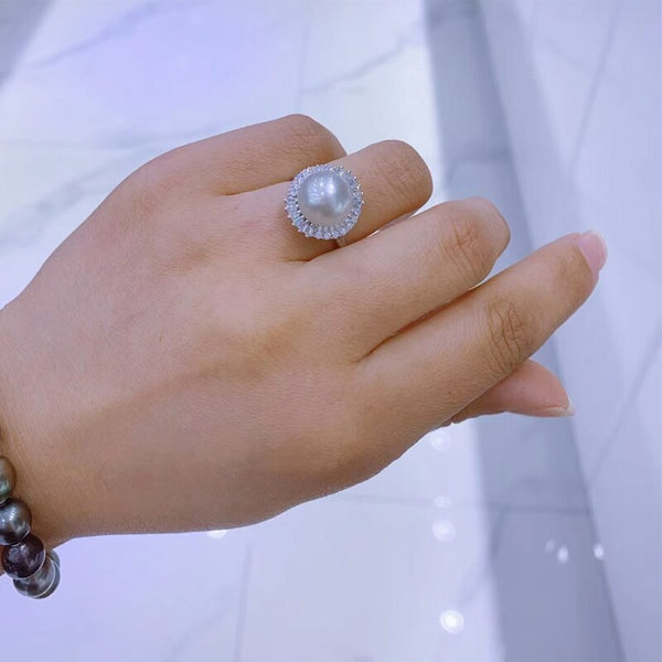 Anillo de perla de agua de mar natural de alto brillo con doble circonita de 10-11 mm para mujer