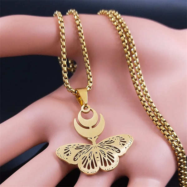Collar largo de acero inoxidable con diseño de mariposa y luna de brujería