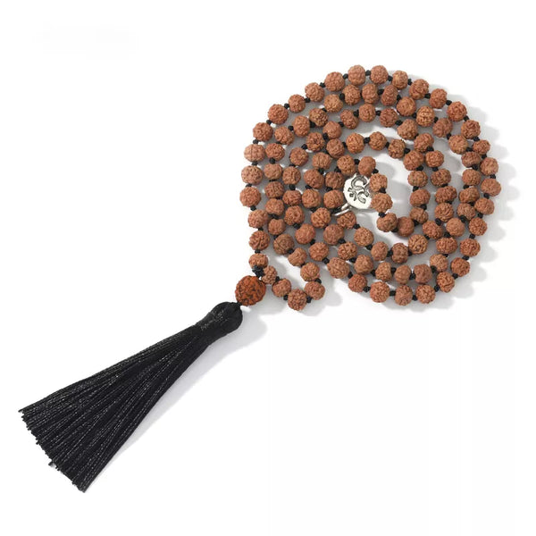 Collar con colgante de japamala con borlas de 108 cuentas de rudraksha natural para meditación y yoga para mujer