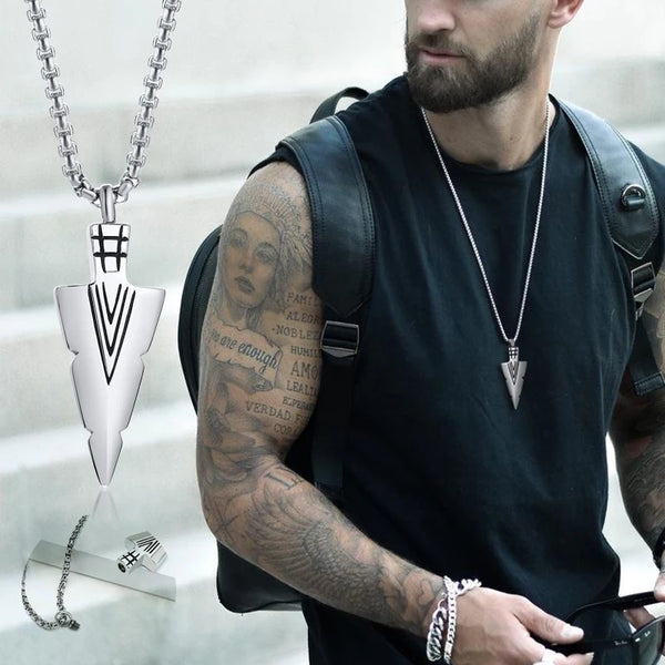 MEN KUNAI PRIMAL URN NECKLACE