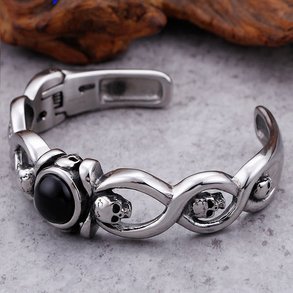 Brazalete abierto de 19 mm de ancho con calavera de acero inoxidable 316L para hombre