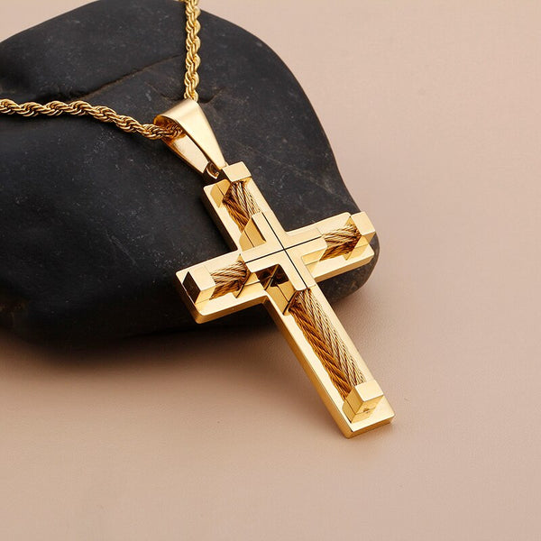 Collares y colgantes de cruz de acero inoxidable chapados en oro clásico para hombre