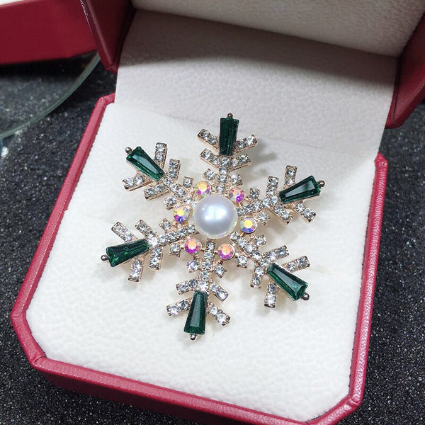 Nuevo broche de perlas naturales con forma de copo de nieve, broche de perlas de agua dulce, joyería para mujer