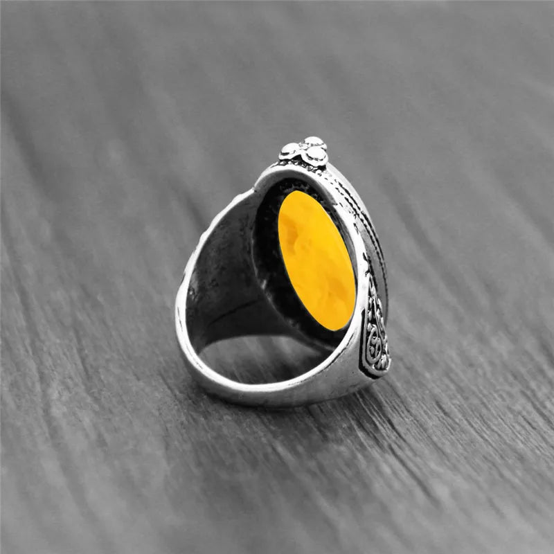 Vintage Eye Shape Synthetic Beeswax Rings For Women