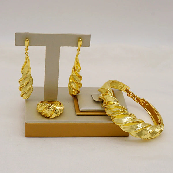 Luxury Shiny Brazilian Gold Color Bracelet Earrings Ring Ladies Jewellery Set