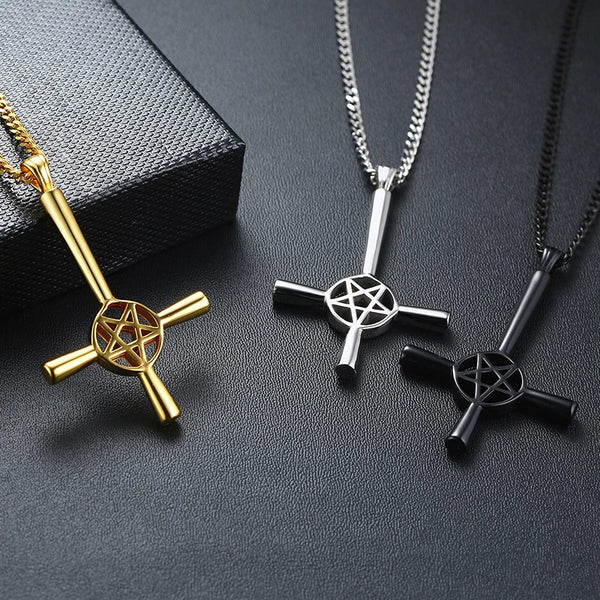 COLLAR COLGANTE DE ACERO INOXIDABLE DE 5 PUNTAS CON PENTAGRAMA DE CRUZ INVERTIDA