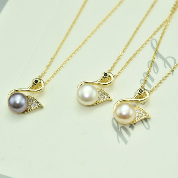 Collar de cisne dorado con perlas naturales y hermosos colgantes de plata de ley 925.