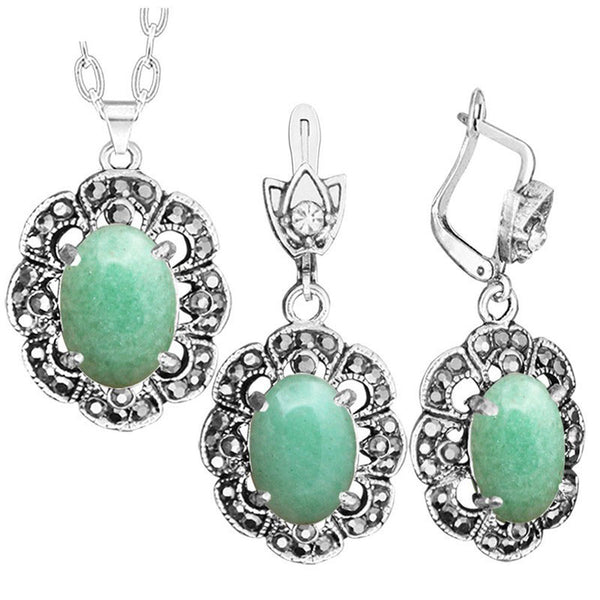 Conjunto de joyas de collar y pendientes de jade natural