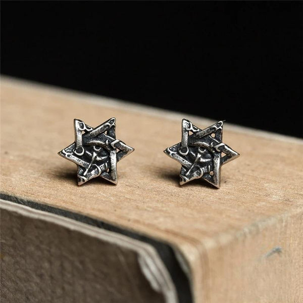 Nuevo pendiente de botón de plata de ley 925 con diseño original de estrella de seis puntas, ojo de Horus y enredadera solar.