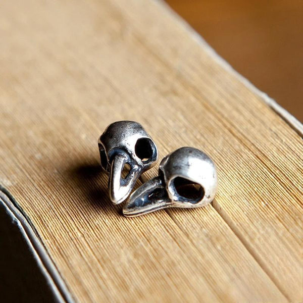 Pendientes de estilo gótico 3D con diseño retro de bruja, calavera, cuervo y pájaro.