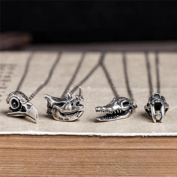 Collar con colgante de calavera de rinoceronte, guepardo, cocodrilo, águila negra oxidada, estilo retro creativo de plata de ley S925