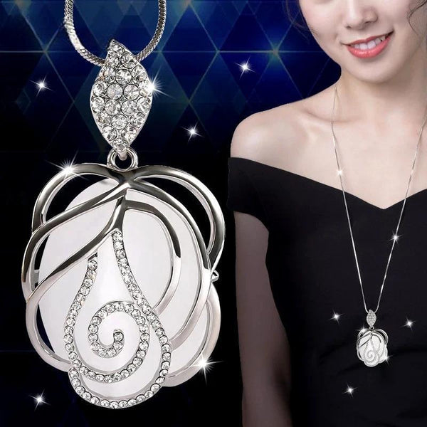 Trendy Beautiful White Opal Hollow Rhinestone Flower Necklaces Pendants For Women