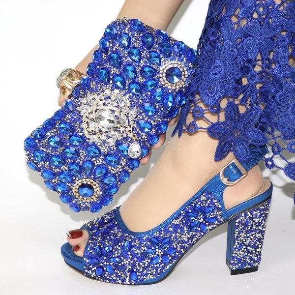 Conjunto de zapatos y bolso de color azul Conjuntos africanos decorados con diamantes de imitación Zapatos italianos con bolso a juego