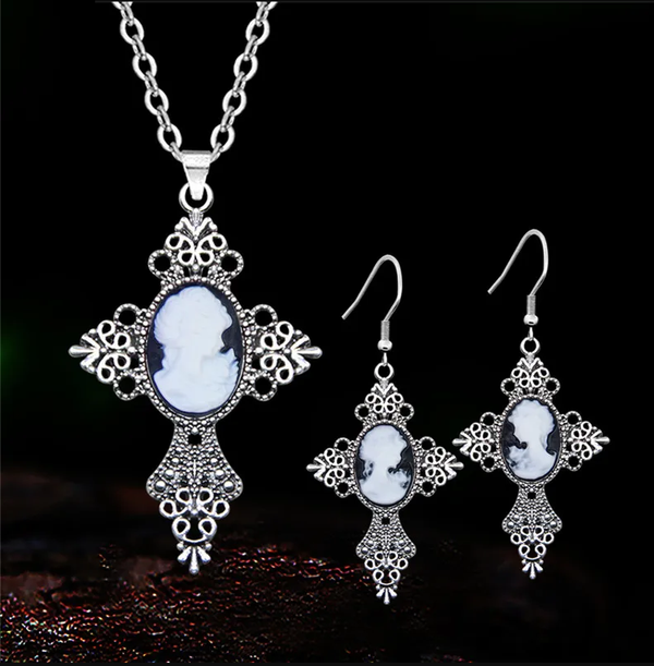 Conjunto de camafeo con colgante de cruz para mujer, collar y pendientes con camafeo bañado en plata antigua.