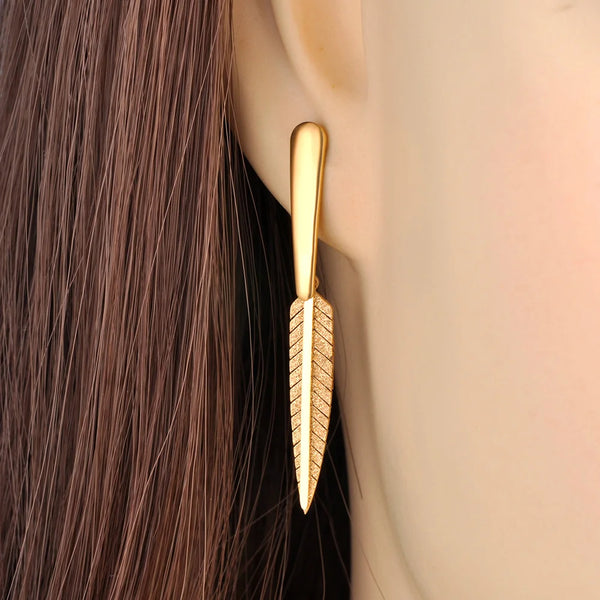 Pendientes de acero inoxidable con hojas esmeriladas para mujer