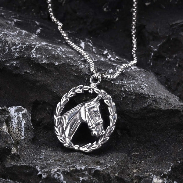 Horse Head Biker Necklaces,Vintage Punk Round Animal Pendant