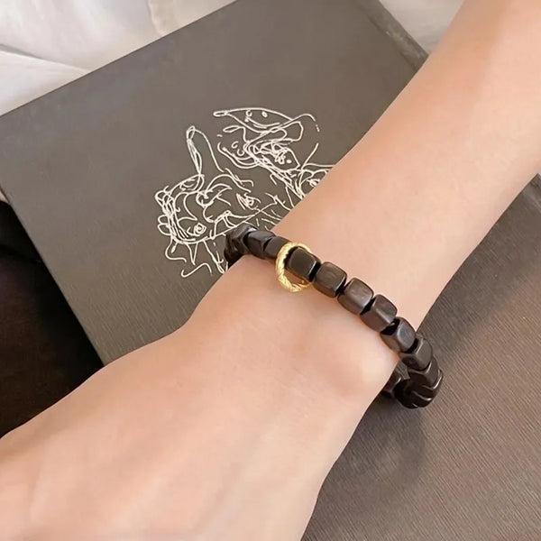 Pulsera cuadrada de ébano y sándalo de una sola vuelta