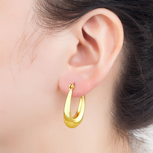 Pendientes geométricos clásicos ovalados chapados en metal para mujer