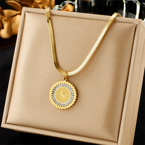 316L Stainless Steel Round Portrait Pendant Necklace For Women