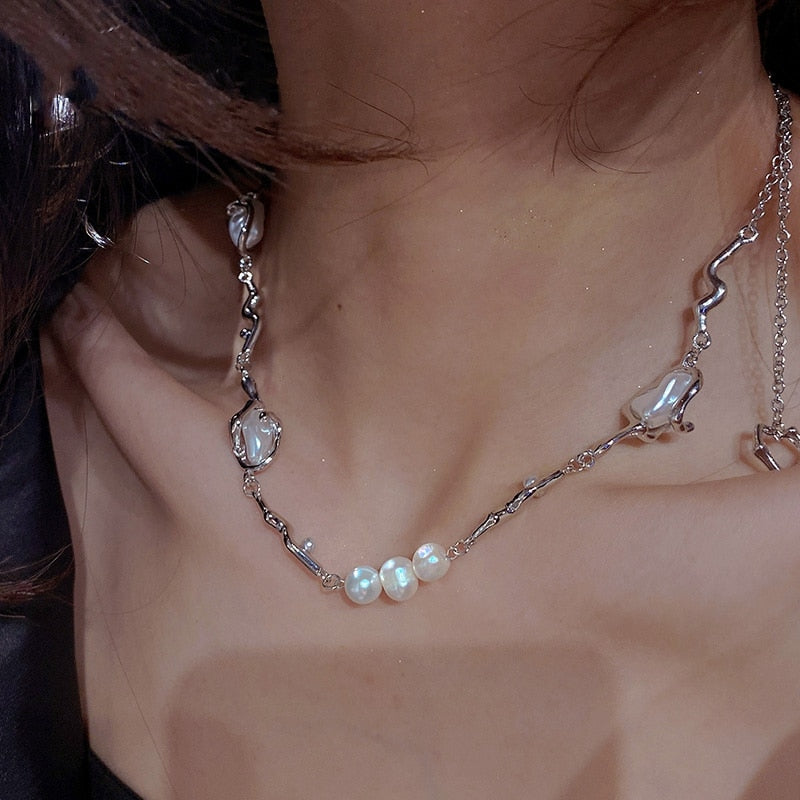 Korean Fashion Design Irregular Freshwater Pearl Necklace For Women