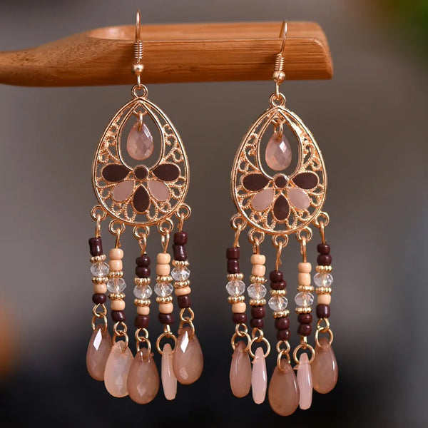 Pendientes largos étnicos vintage con borlas y cuentas de flores esmaltadas para mujer