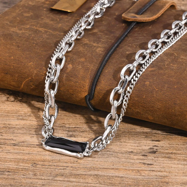 Collares colgantes geométricos negros para hombres y niños