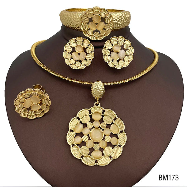 Conjunto de joyería africana con colgante de ópalo redondo italiano