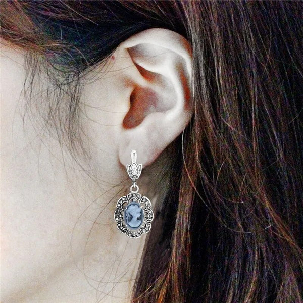 Conjuntos de joyas vintage con camafeo de reina y colgante de flor de ciruelo