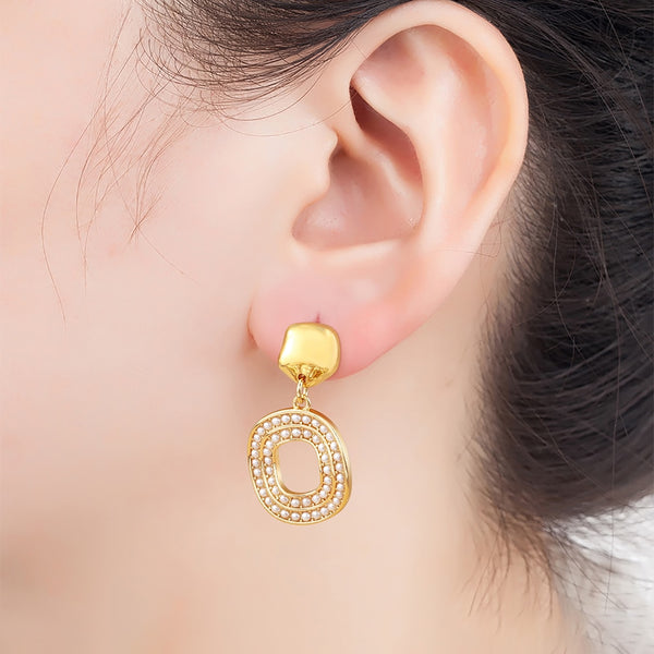Pendientes colgantes de alta calidad con temperamento retro de Europa y América.